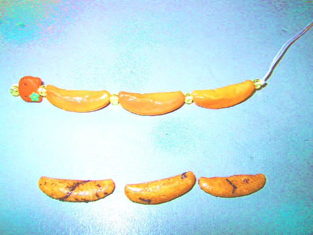 キティちゃん柿の種ストラップ